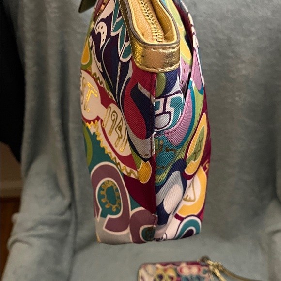 Coach Poppy Set - Picture 6 of 13